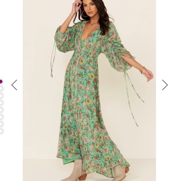 Free People Dresses & Skirts - Free People Earthfolk Green Floral Maxi Dress Size Small